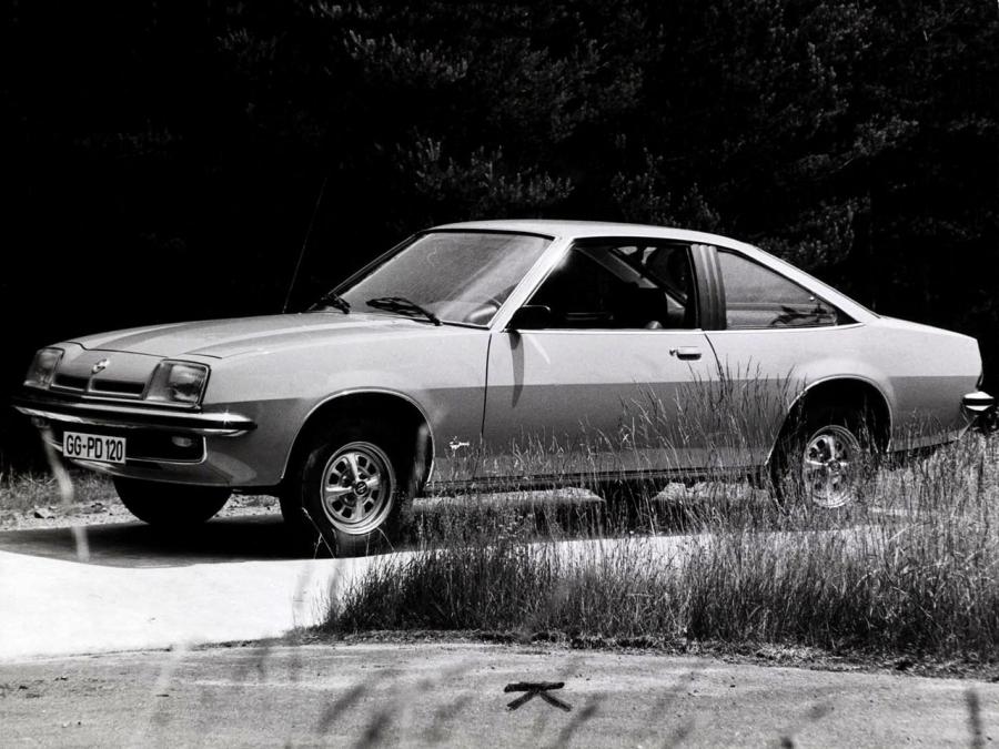  Opel Manta 1975 года  (фото 3 из 10)